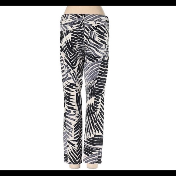 Express pants - Picture 2 of 7